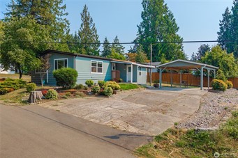 10029 Whitecap Dr NW, Olympia, WA 98502