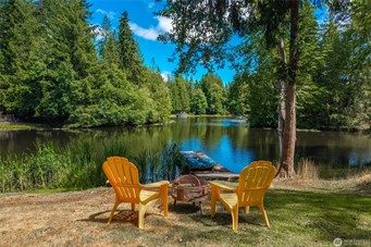 520 E Lakeshore Dr W, Shelton, WA 98584